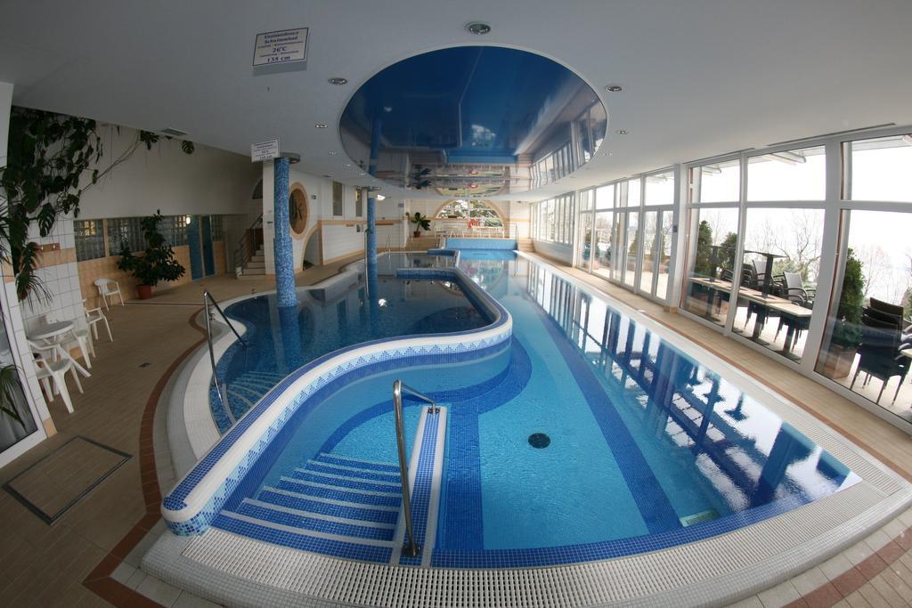Hotel Panorama Balatongyörök Eksteriør billede